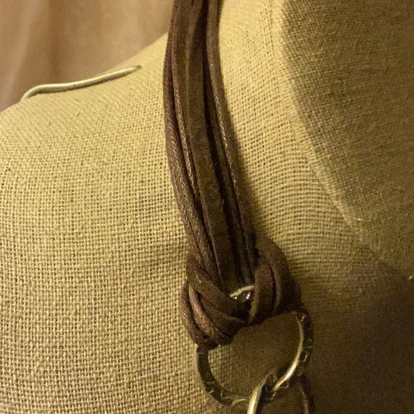 Chunky large circle links with turquoise look & brown beads w/leather cord - Picture 4 of 7